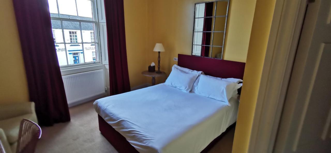 Buccleuch And Queensberry Arms Hotel Thornhill  Eksteriør billede